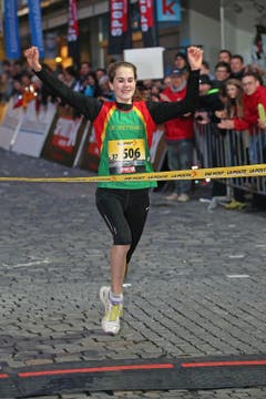 Flavia Stutz gewinnt das Nachwuchselite Rennen der Frauen (Bild: Philipp Schmidli / Neue LZ)