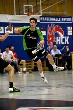 Trifft einmal: HCK-Spieler Nicolas Raemy. (Bild: Manuela Jans / Neue LZ)