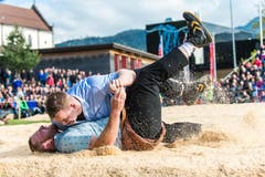 Klarer Sieg von Christian Schuler, oben, über Andreas Ulrich. (Bild: Roger Grütter / Neue LZ)