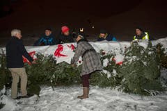 Weltrekord Adventskranz in Mosnang. (Bild: Urs Bucher)