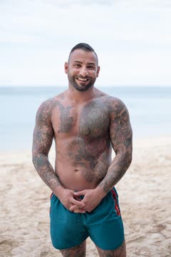 Safak (32) aus Hamburg (Bild: 3+)