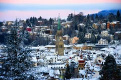 Abendstimmung, Aussicht auf die Stadt vom Dreilindenhang St.Gallen (Bild: Liliane Germann)