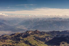 Das Rheintal und der Hohe Kasten. (Bild: Ursula Gebendinger)