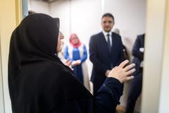 Muslime im Alltag - Rundgang durch die Moschee in Oberuzwil mit RR Fässler (Bild: Michel Canonica)