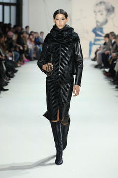 Die Herbst- und Winterkollektion 2018 von Akris, präsentiert an der Pariser Fashion Week. (Bild: Akris)