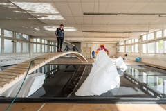 7. Juni: 30 Kunstschaffende stellen unter dem Motto "Geiler Block" in Trogen aus. (Bild: Hanspeter Schiess)