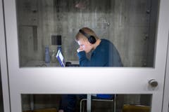 Michel Canonica / Tagblatt Start Hack IT-Studenten aus aller Welt coden und programmieren 35 Stunden lang am Stück. Veranstaltungsort: Universität St. Gallen HSG 9000 Sankt Gallen, Schweiz (Bild: Michel Canonica)