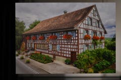 Juli: Karl Svec fotografierte den Hubhof der Familie Sutter, eines der schönsten Häuser der Stadt. (Bild: manuel nagel)