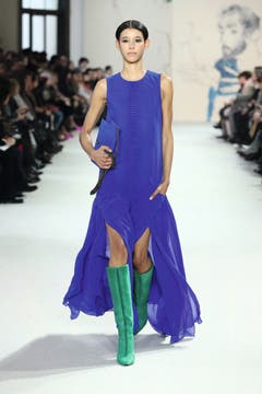 Die Herbst- und Winterkollektion 2018 von Akris, präsentiert an der Pariser Fashion Week. (Bild: Akris)