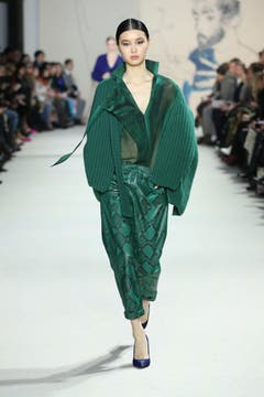 Die Herbst- und Winterkollektion 2018 von Akris, präsentiert an der Pariser Fashion Week. (Bild: Akris)