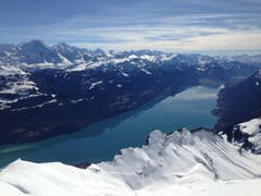 Schöner Blick Richtung Berner Oberland vom Brienzer Rothorn aus. (Bild: Josef Müller)