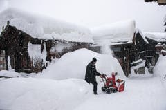 Zermatt Schneefall, Oberdorf (21. Januar 2018) (Bild: Leander Wenger)