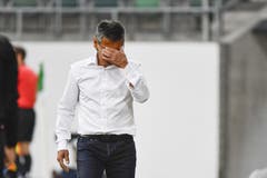 Kann es nicht glauben: FCSG-Coach Boro Kuzmanovic. (Bild: keyston)