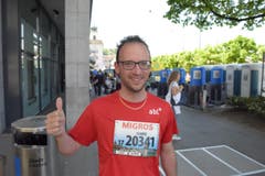 Claude Blum, Stadt Luzern, Startnummer 20 341, zum 41. Stadtlauf: «Ich starte heute zwei Mal. Einmal mit der Familie und einmal mit der Firma. Die Vorfreude ist riesig.» (Bild: LZ)