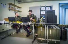 Volltruppenübung Trium der Schweizer Armee Seerücken (Bild: Andrea Stalder)