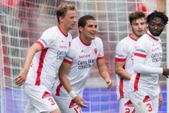 Der FC Sion geht gegen den FC St.Gallen als Sieger vom Platz. (Bild: Keystone)