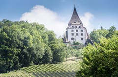 Das Schloss Weinfelden heute. Dem Original von 1418 nachempfunden. Rückgebaut von August von Finck, 1972. (Bild: Andrea Stalder)