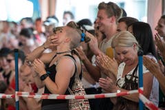 Das Publikum johlt. | Bild: Dominik Wunderli (Grosswangen, 12. Mai 2018)