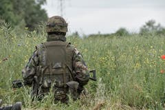 600 Soldaten an Volltruppenübung der Armee im Thurgau Mowag Gelände, Kiesgrube Bürgeln.