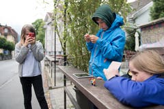 Legomännchen auf dem Dorfrundgang beobachtet.