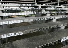 Selbst auf den Stehrampen verewigten sich die Fans. (Ralph Ribi)