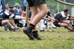 Seilziehen in der Kategorie Mix. Bild: Urs Flüeler, Keystone (Stans, 19. Mai 2018)