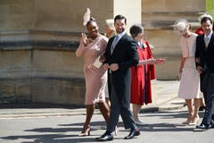 Tennisspielerin Serena Williams und ihr Ehemann Alexis Ohanian. (Odd Anderson/pool photo via AP)