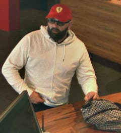 Bild des unbekannten Täters. (Screenshot Überwachungskamera/Luzerner Polizei)