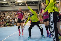 Spono gegen Brühl (Schwarz)Spono ist Schweizer Meister