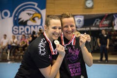 Spono gegen Brühl (Schwarz)Spono ist Schweizer Meister