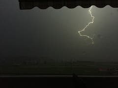Das Gewitter erreichte auch die Gemeinde Wauwil. Leserbild: Corinne Fellmann