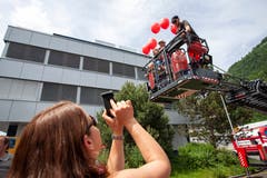 Ein beliebtes Gerät zum Mitfahren und Sujet war die 32 Meter hohe Autodrehleiter.