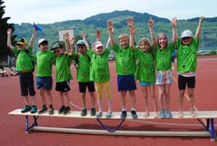 Regionaler Kinderspieltag in Buochs. Die Buochser Raketen siegen im Gruppenwettkampf. (Bild: Rosmarie Berlinger (Buochs, 26. Mai 2018))