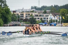 Die Damen vom Seeclub Zug Nicole Vonesch,Manon Büchel, Nina Walder, Christina Leu, Evelyne Brügger, Nina Appert, Tania de Grot, Lisa Bachmann und Steuerfrau Noemie Walsh (Bild: Christian H. Hildebrand, 26. Mai 2018)