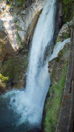 Wanderung zum Wasserfall in der Risletenschlucht in Beckenried. (Bild: Regula Aeppli)