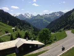 Passstrasse zum Faschinajoch zwischen Sonntag und Damüls.