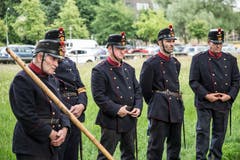 Die Herrgottskanoniere beim Appell. (Bild: Manuela Jans-Koch (Sempach, 30. Mai 2018))