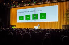 Die TKB-Partizipanten-Versammlung in der Bodensee Arena (Bild: Andrea Stalder)