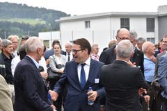 Regierungsrat Benedikt Würth ist es sich gewohnt, Hände zu schüttlen.
