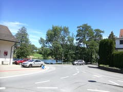 Neben dieser Kreuzung liegt der idyllische Haupwtiler Weiher. (Bild: Marlen Hämmerli)