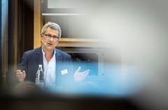 Frauenfeld TG - Die Thurgauer Zeitung lud zu einem Informationsanlass ins Brauhaus Sternen in Frauenfeld. Im Bild: Pascal Hollenstein, Leiter Publizistik der NZZ Regionalmedien. Bild: Reto Martin
