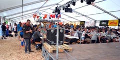 Fussballfestival mit DJ, die Attraktion mit Tradition. (Bild: Peter Jenni)
