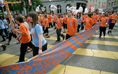 Am Umzug des Kinderfests 2008. (Bild: Reto Martin - 27. Mai 2008)