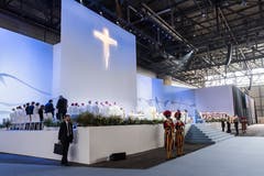 Blick in die Palexpo-Halle in Genf, wo die Messe stattfand. (Bild: Martial Trezzini / Keystone)
