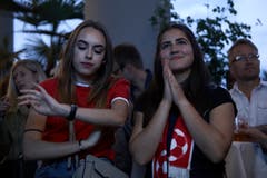 Spannung während des Public Viewings (Bild: Jakob Ineichen, Luzern, 22. Juni 2018)