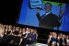 «Freude herrscht!» - so lautete das Motto der Maturafeier im Theater Uri. (Bild: Urs Hanhart, (Altdorf, 22. Juni 2018))