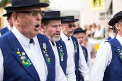Festumzug am Jodlerfest Schötz. Jodlerchörli Geuensee. (Bild: Manuela Jans-Koch. Schötz 24.Juni 2018)