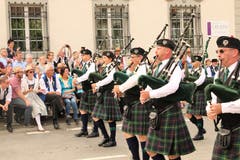 SwissHighlands Pipers Zug waren auch mit dabei in Schötz Bild: Irene Wanner