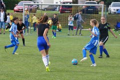 Beim Schülerturnier trat jedes Team mit Mädchen und Jungen gemischt auf.