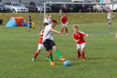 Beim Schülerturnier trat jedes Team mit Mädchen und Jungen gemischt auf.